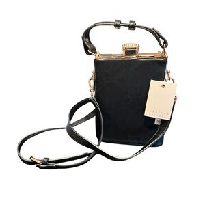 Isabelle Elegant Black Crossbody Bag with Gold Details